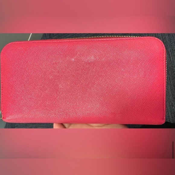 Authentic Prada Saffiano Pink Leather Bow Zip Around Wallet - Picture 7 of 11